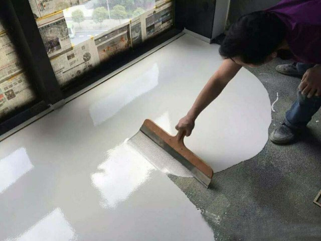 木地板自平流做法是什么？木地板自平流施工怎么樣？